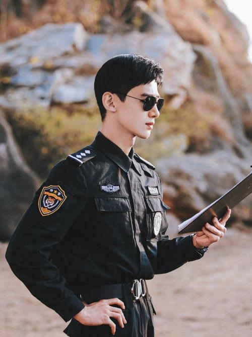 记者爆料白敬亭事件视频,记者爆料背后的真相揭晓