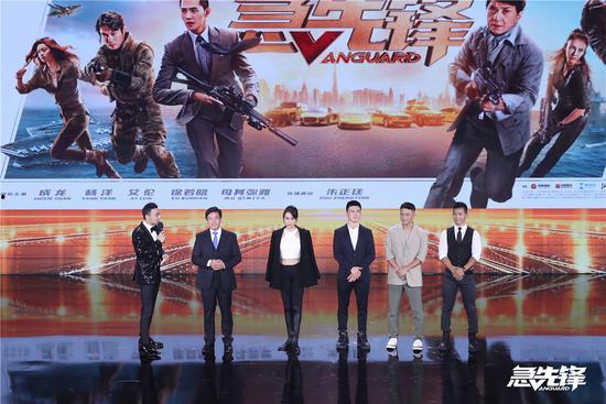 急先锋电影在线观看,动作盛宴，热血激战，在线观影体验！  第3张