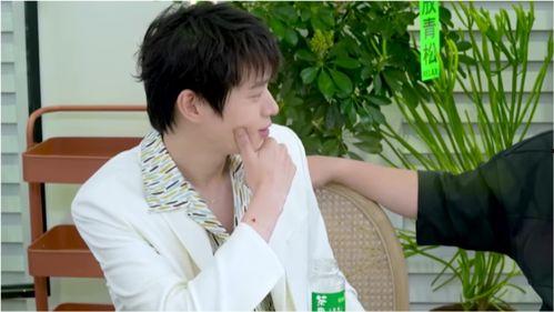 搞笑明星爆料大全最新,笑料百出！搞笑明星爆料大全揭秘娱乐圈幕后趣闻  第3张