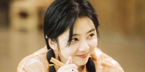 谭松韵杨紫最新爆料,揭秘幕后故事与情感纠葛  第2张