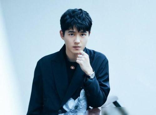 关于刘昊然爆料的新闻报道,娱乐圈真相再掀波澜