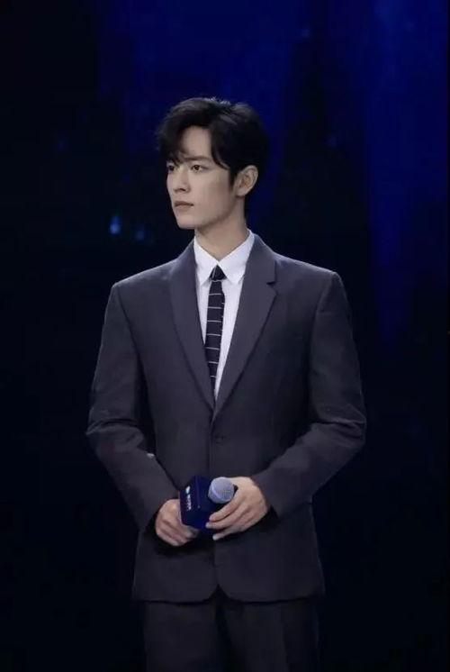 狗仔爆料肖战恋情了吗视频,视频揭秘明星私生活 第2张 狗仔爆料肖战恋情了吗视频,视频揭秘明星私生活 第2张