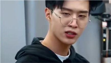 范丞丞学生爆料视频大全,揭秘校园生活点滴