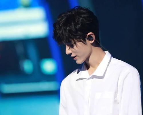 周谨雯肖战最新爆料微博,揭秘幕后故事  第2张