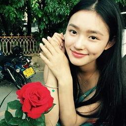 林允游泳班爆料视频,揭秘明星私下健身生活  第2张