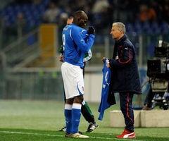 巴洛特利爆料了吗视频大全,揭秘足球圈不为人知的秘密  第3张