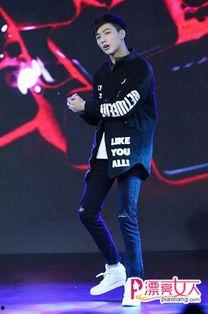 李宏毅最新爆料视频播放,娱乐圈幕后真相大曝光！  第2张